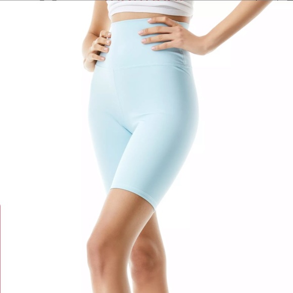 FINAL PRICE 🔥🔥🔥 Alice + Olivia 💛 NWT biker shorts - Picture 15 of 15